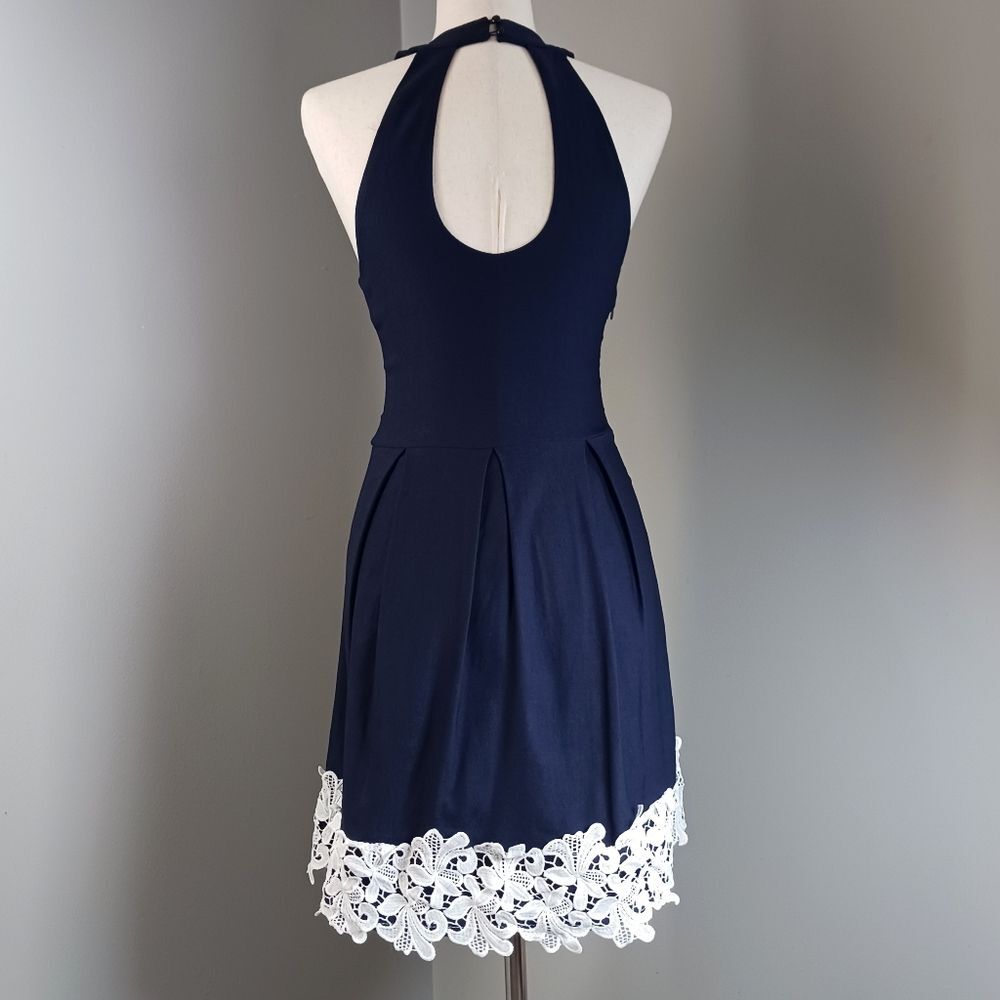 Halter Mini Dress Fit Flare Special Event Stretch Skater Navy White Lace Size S - Picture 3 of 11
